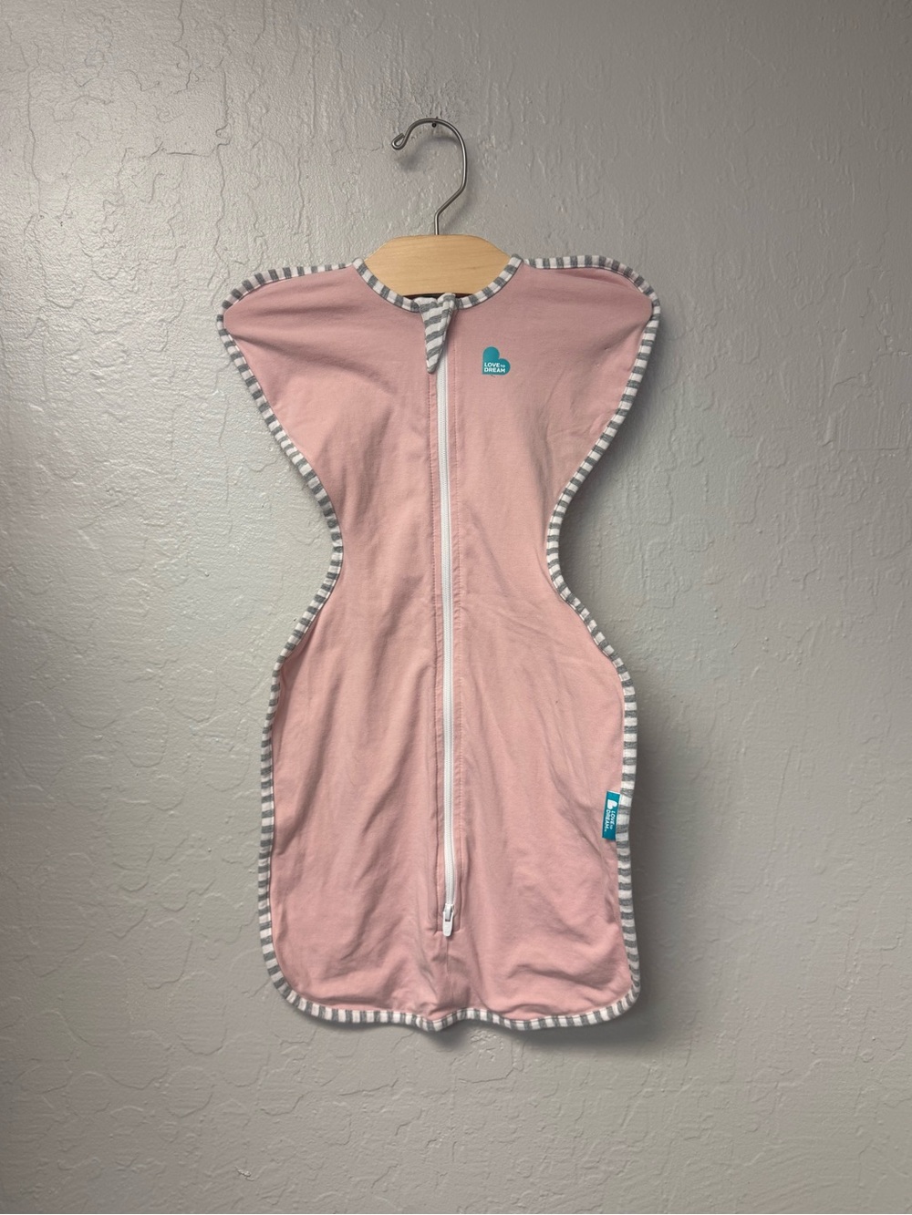 $15 ADD ON love to dream pink swaddle up sleep sack 0-3M kyte baby halo zara